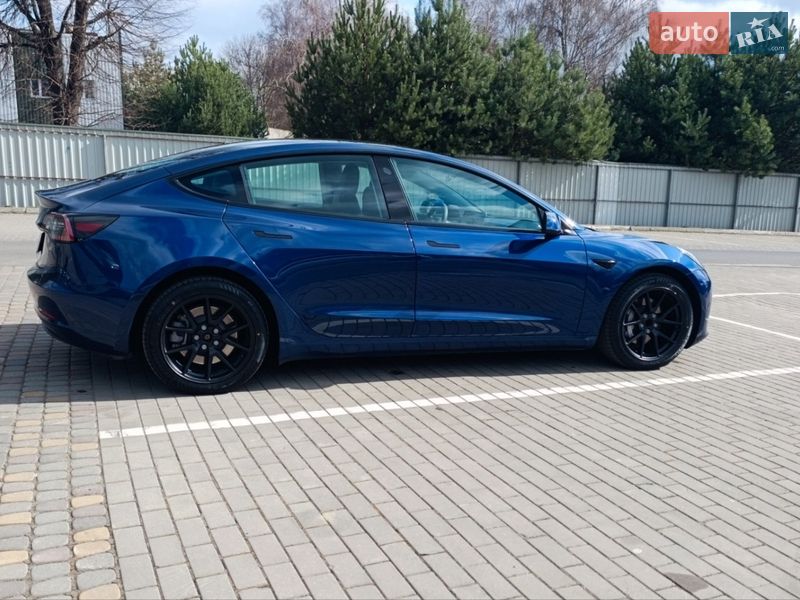 Седан Tesla Model 3 2022 в Луцке фото 9 Седан Tesla Model 3 2022 в Луцке