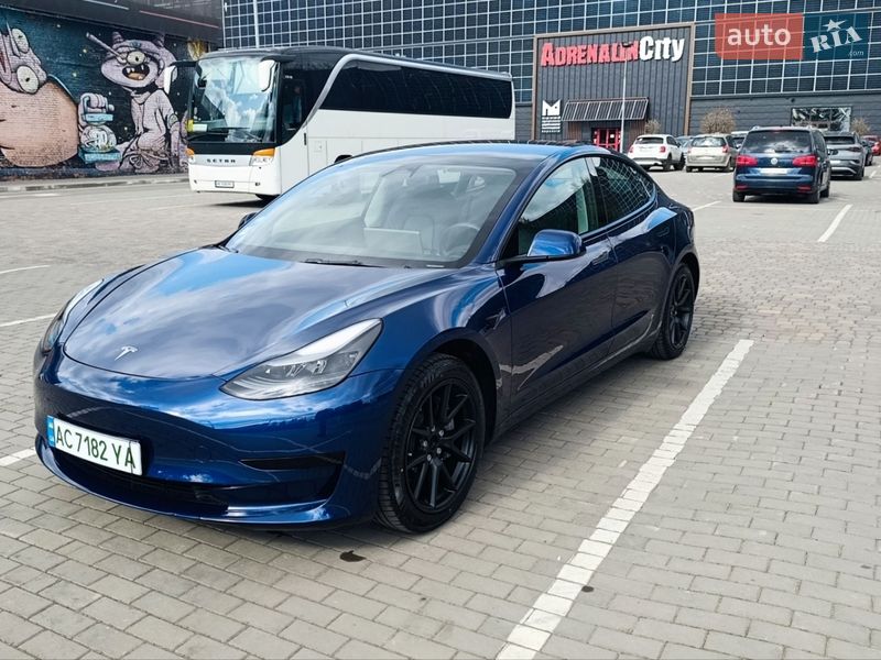 Седан Tesla Model 3 2022 в Луцке фото 20 Седан Tesla Model 3 2022 в Луцке