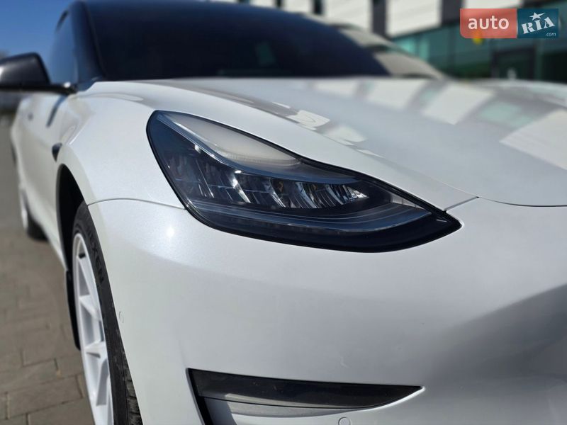 Седан Tesla Model 3 2020 в Хмельницком фото 5 Седан Tesla Model 3 2020 в Хмельницком