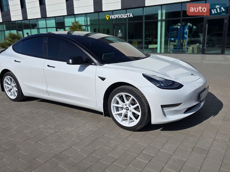 Седан Tesla Model 3 2020 в Хмельницком фото 2 Седан Tesla Model 3 2020 в Хмельницком