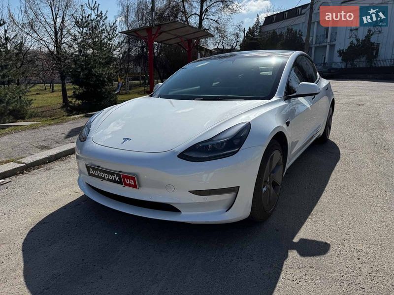 Tesla Model 3 2022 Tesla Model 3 2022