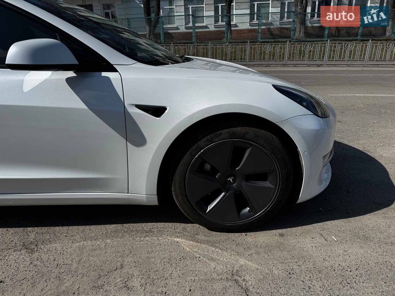 Седан Tesla Model 3 2022 в Киеве фото 5 Седан Tesla Model 3 2022 в Киеве