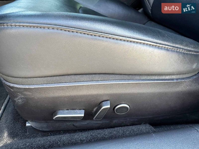 Седан Tesla Model 3 2022 в Киеве фото 18 Седан Tesla Model 3 2022 в Киеве