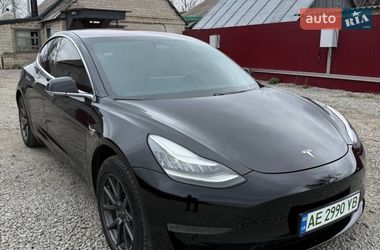 Седан Tesla Model 3 2019 в Павлограде