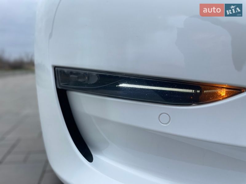 Седан Tesla Model 3 2021 в Здолбунове фото 19 Седан Tesla Model 3 2021 в Здолбунове