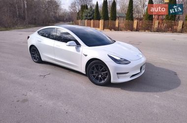 Седан Tesla Model 3 2020 в Дніпрі