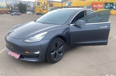 Седан Tesla Model 3 2019 в Житомирі