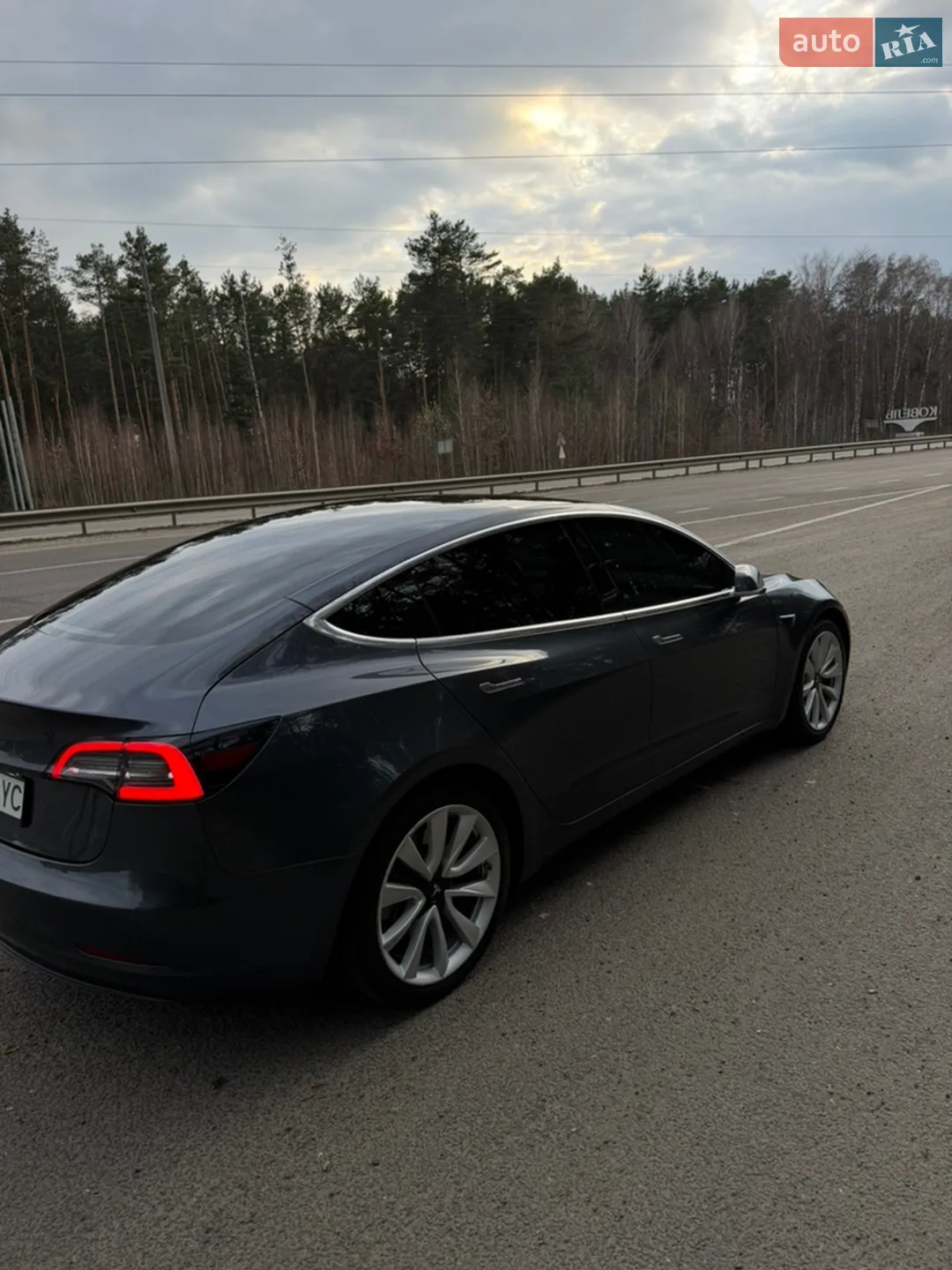2018 Tesla Model 3 - мініатюра 9