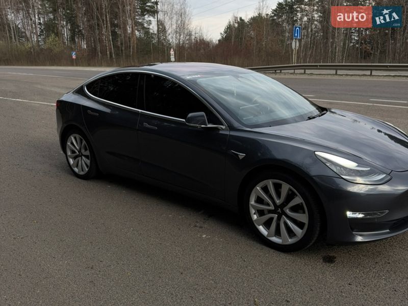 Седан Tesla Model 3 2018 в Ковеле