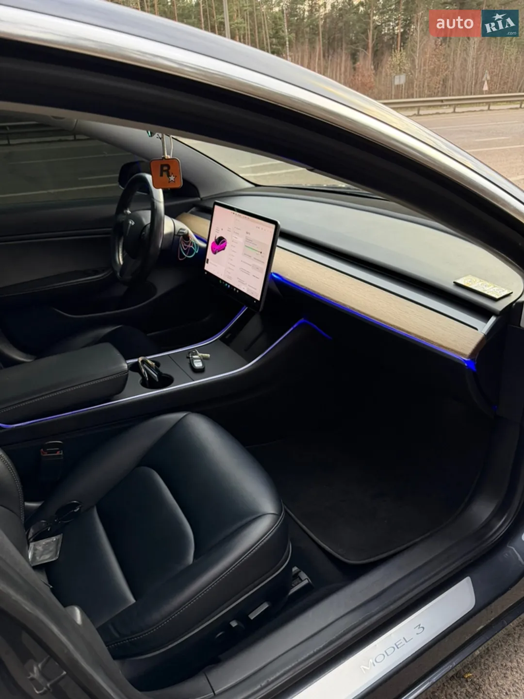 2018 Tesla Model 3 - мініатюра 21