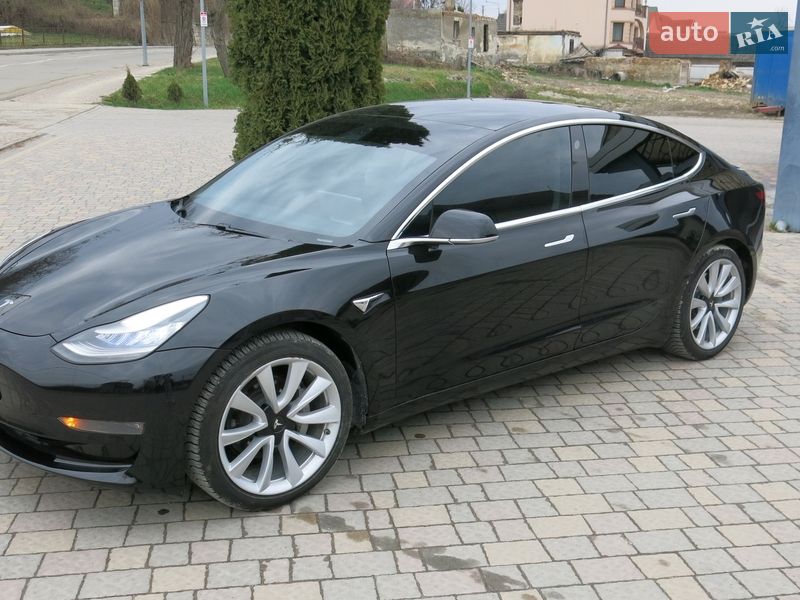 Седан Tesla Model 3 2020 в Львове фото 8 Седан Tesla Model 3 2020 в Львове