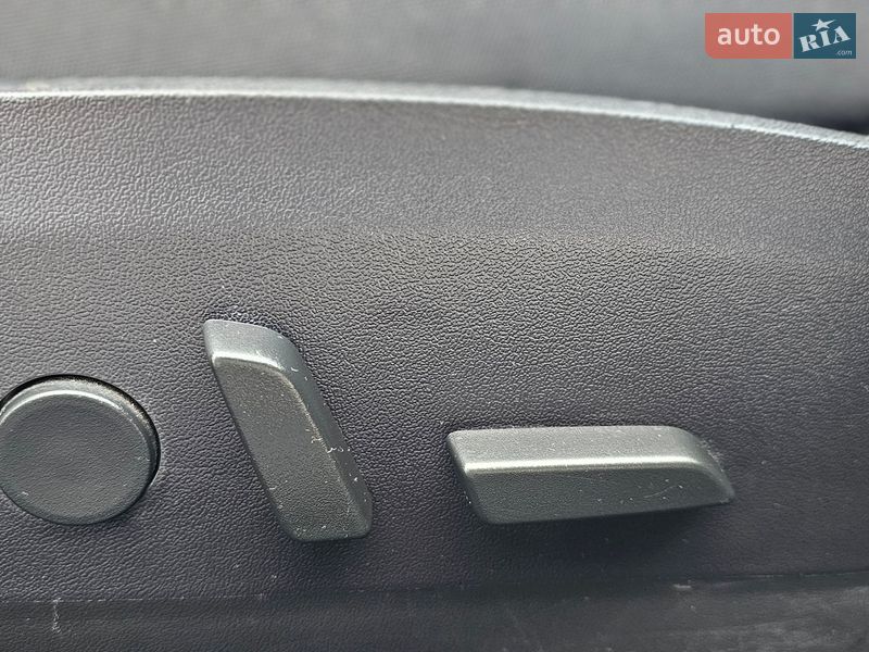 Седан Tesla Model 3 2020 в Львове фото 41 Седан Tesla Model 3 2020 в Львове