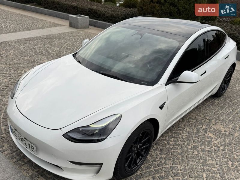 Седан Tesla Model 3 2023 в Днепре фото 6 Седан Tesla Model 3 2023 в Днепре
