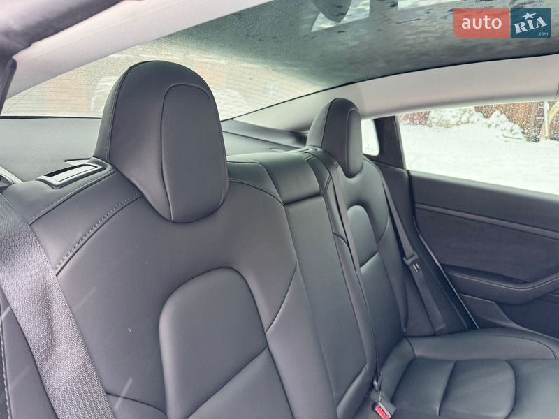 Седан Tesla Model 3 2023 в Днепре фото 34 Седан Tesla Model 3 2023 в Днепре