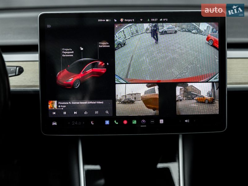 Седан Tesla Model 3 2018 в Житомирі