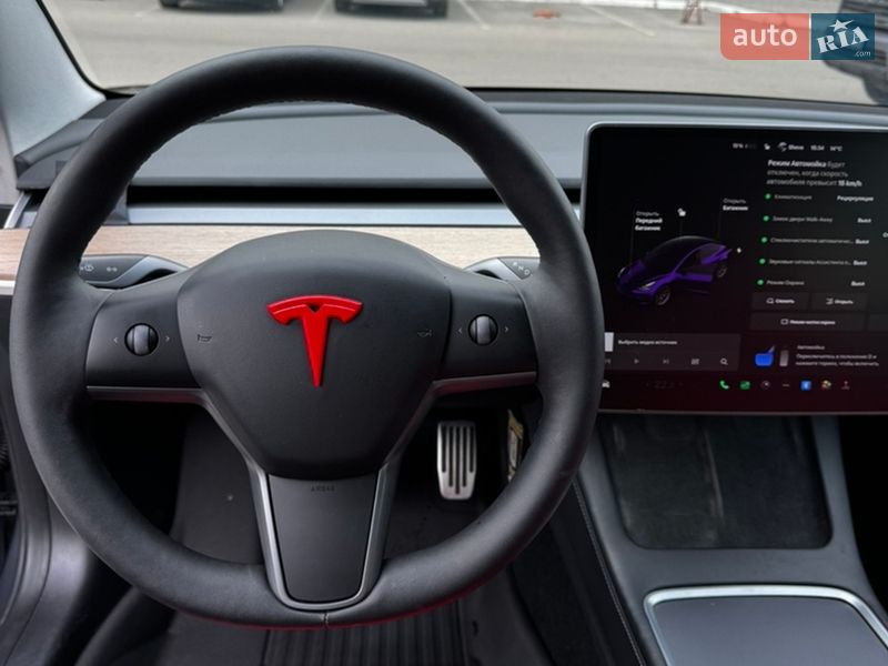 Седан Tesla Model 3 2021 в Києві