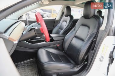 Седан Tesla Model 3 2019 в Харькове