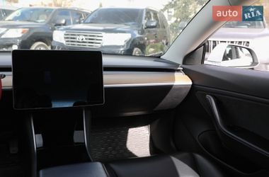 Седан Tesla Model 3 2019 в Харькове