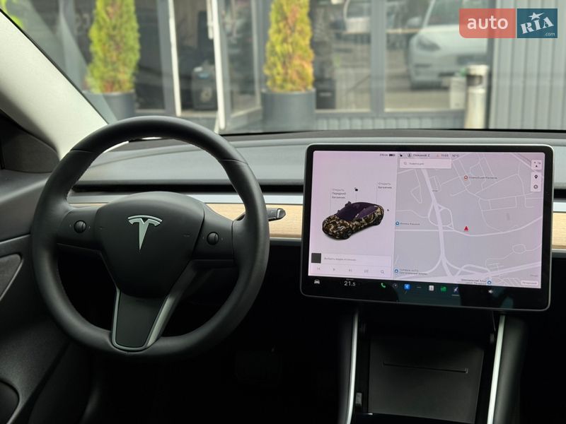 Седан Tesla Model 3 2019 в Киеве