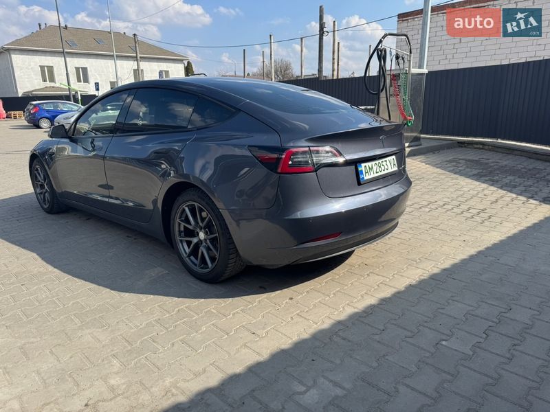 Седан Tesla Model 3 2022 в Белой Церкви
