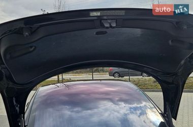 Седан Tesla Model 3 2018 в Ирпене