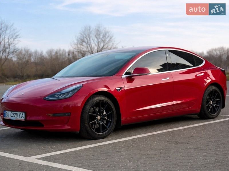 Tesla Model 3 2018