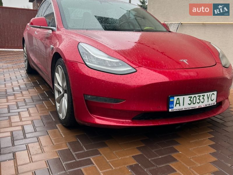 2018 Tesla Model-3, VIN 5YJ3EJEB0JF132872:plate — фото 1 (autoria)