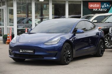 Седан Tesla Model 3 2022 в Харькове