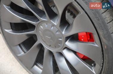 Седан Tesla Model 3 2022 в Харькове