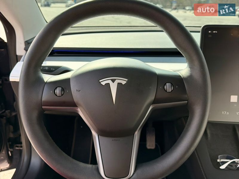 Седан Tesla Model 3 2022 в Запорожье