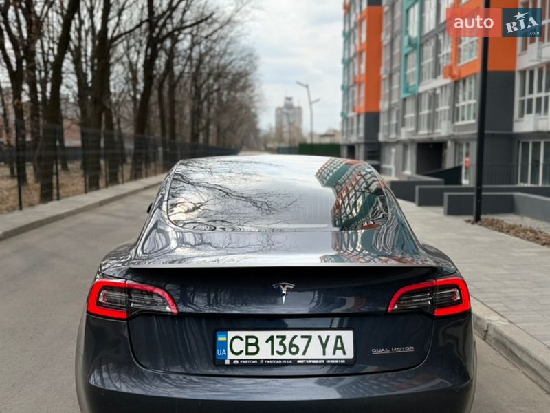 Седан Tesla Model 3 2019 в Чернігові фото 5 Седан Tesla Model 3 2019 в Чернігові