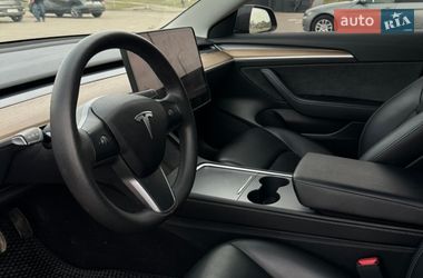 Седан Tesla Model 3 2022 в Києві