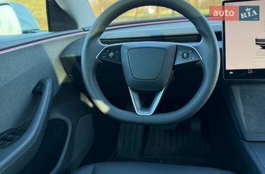 Седан Tesla Model 3 2024 в Львове фото 30 Седан Tesla Model 3 2024 в Львове