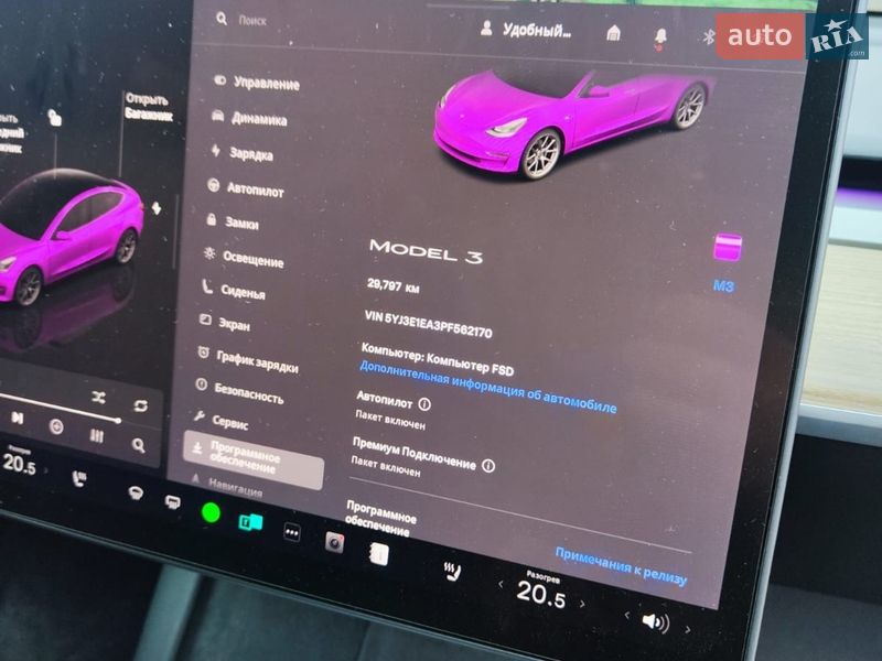 Седан Tesla Model 3 2023 в Чернівцях