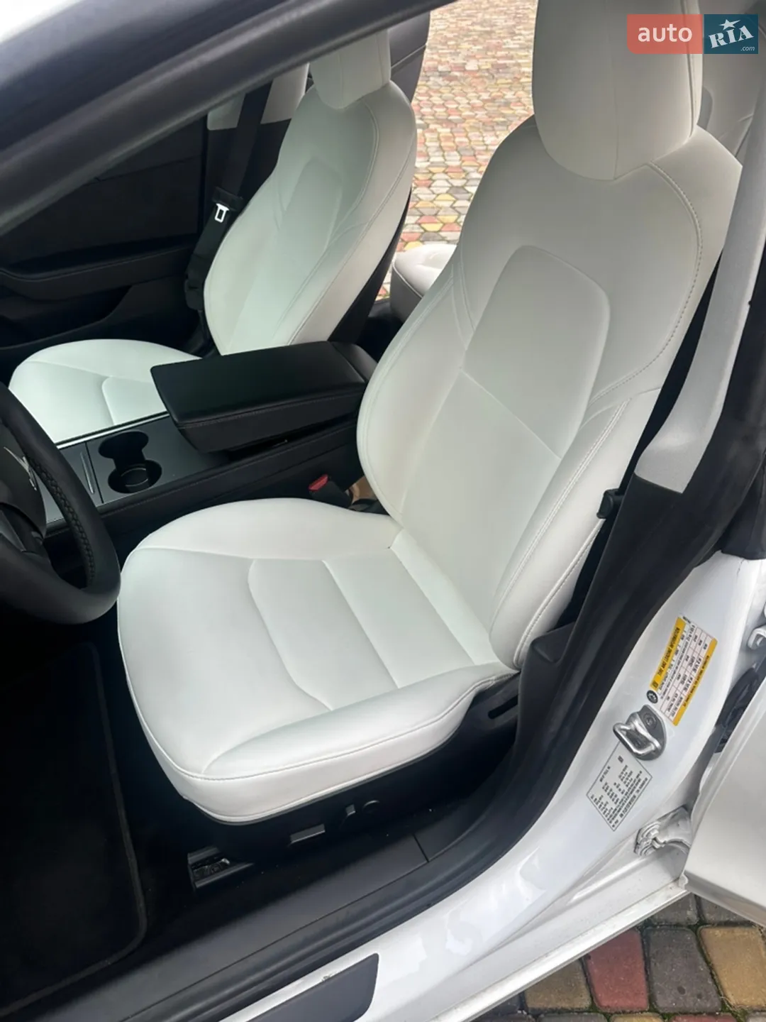 2021 Tesla Model 3 - мініатюра 9