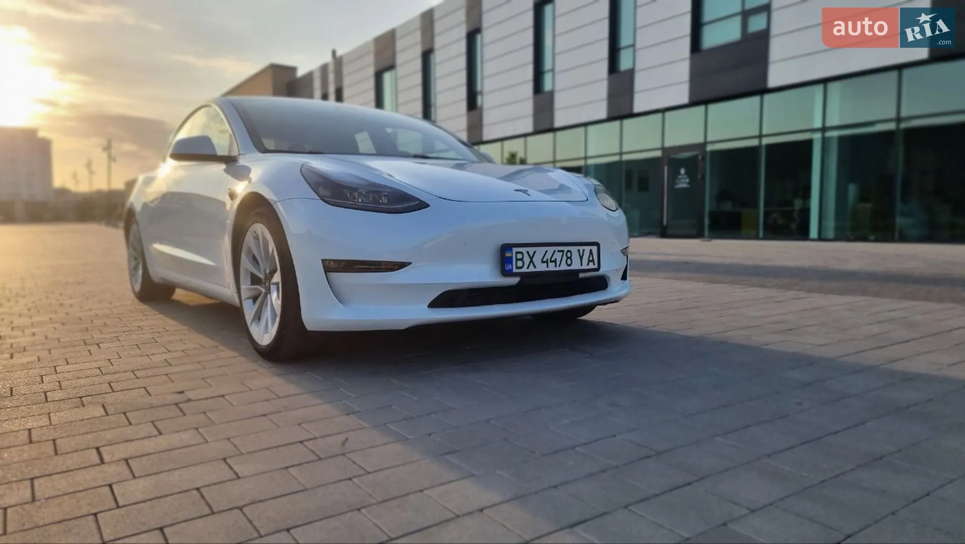 2021 Tesla Model 3 - мініатюра 11