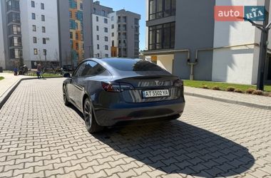 Седан Tesla Model 3 2021 в Ивано-Франковске