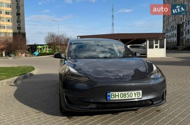 Седан Tesla Model 3 2022 в Одесі
