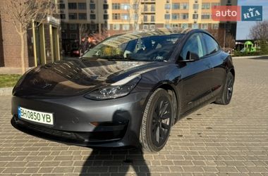 Седан Tesla Model 3 2022 в Одессе