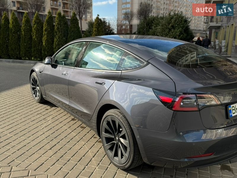 Седан Tesla Model 3 2022 в Одессе