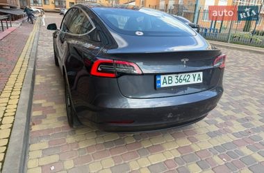 Седан Tesla Model 3 2018 в Вінниці