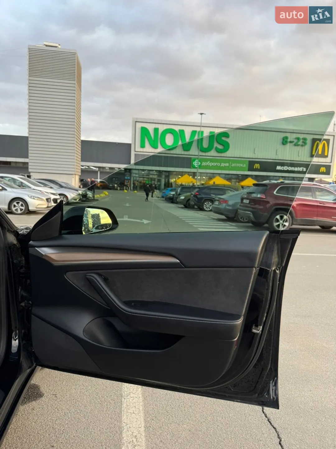 2023 Tesla Model 3 - мініатюра 17