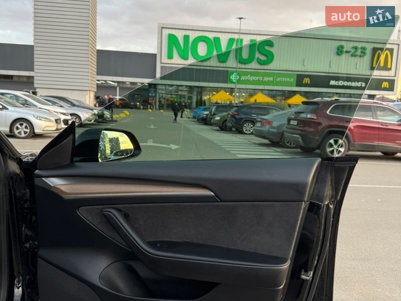 Седан Tesla Model 3 2023 в Києві фото 17 Седан Tesla Model 3 2023 в Києві