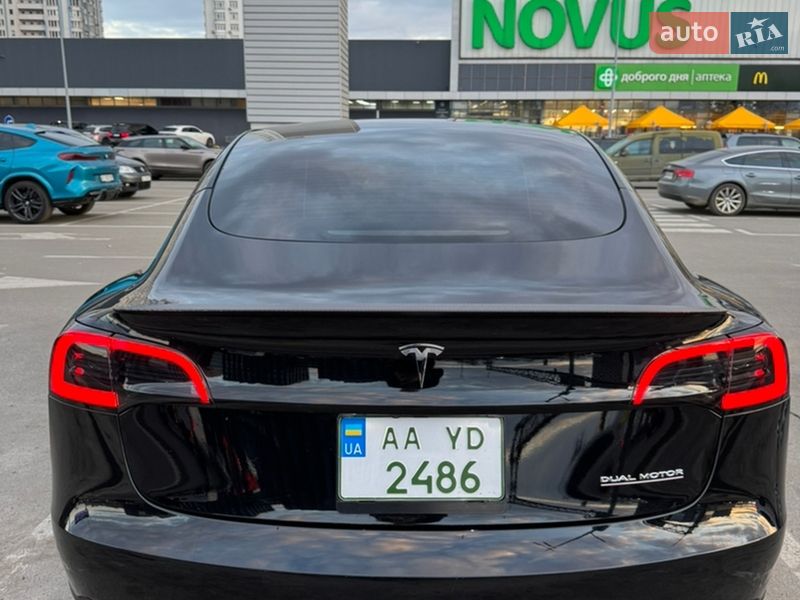 Седан Tesla Model 3 2023 в Києві фото 8 Седан Tesla Model 3 2023 в Києві