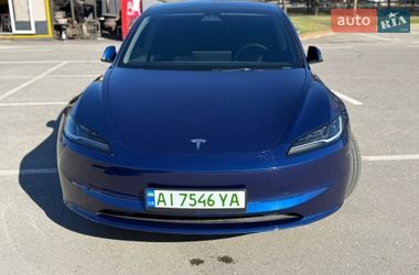Седан Tesla Model 3 2024 в Киеве
