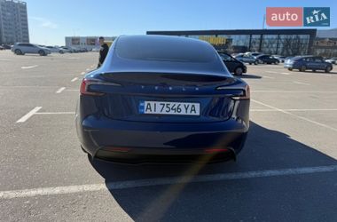 Седан Tesla Model 3 2024 в Киеве