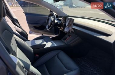 Седан Tesla Model 3 2024 в Киеве