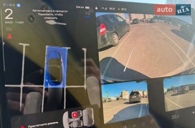 Седан Tesla Model 3 2024 в Киеве