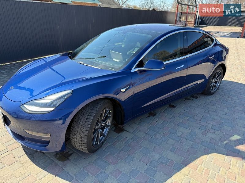 Tesla Model 3 2018 Tesla Model 3 2018