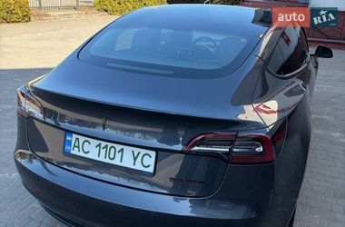 Седан Tesla Model 3 2022 в Луцьку
